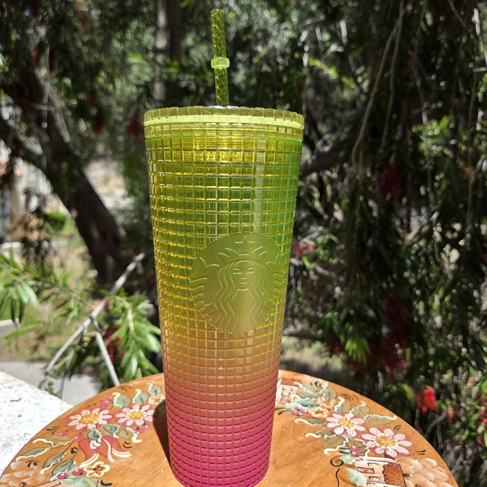 Starbucks Cold Cup Tumbler‎ Venti 24 oz Summer 2022 Lemon Yellow & Pink Gradient